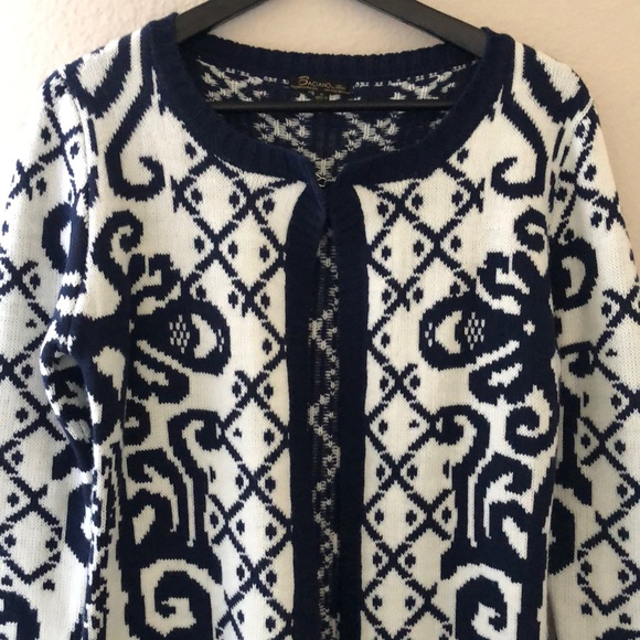 Navy and White Sweater - Picture 2 of 3